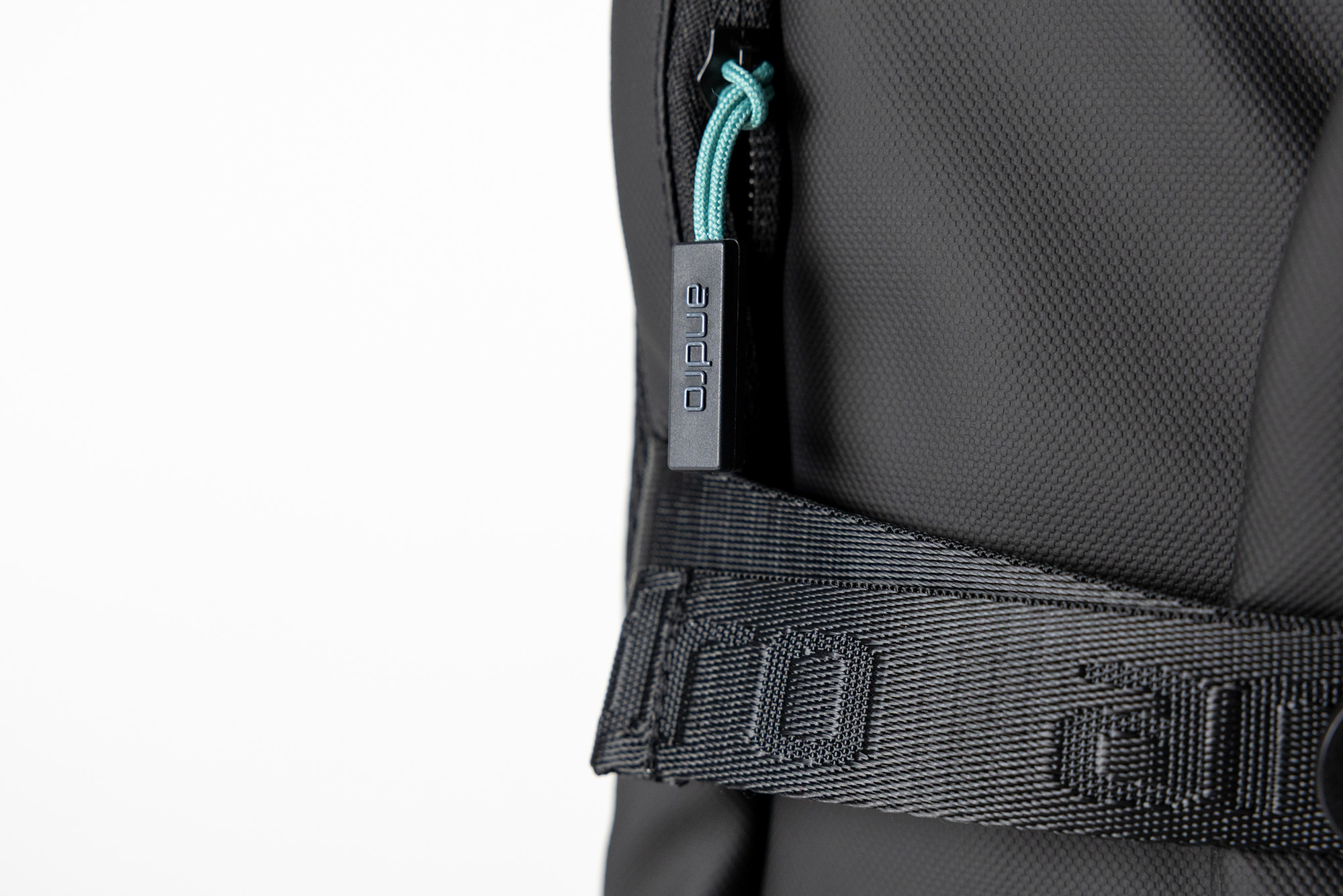 andro Rucksack Taiva schwarz/türkis