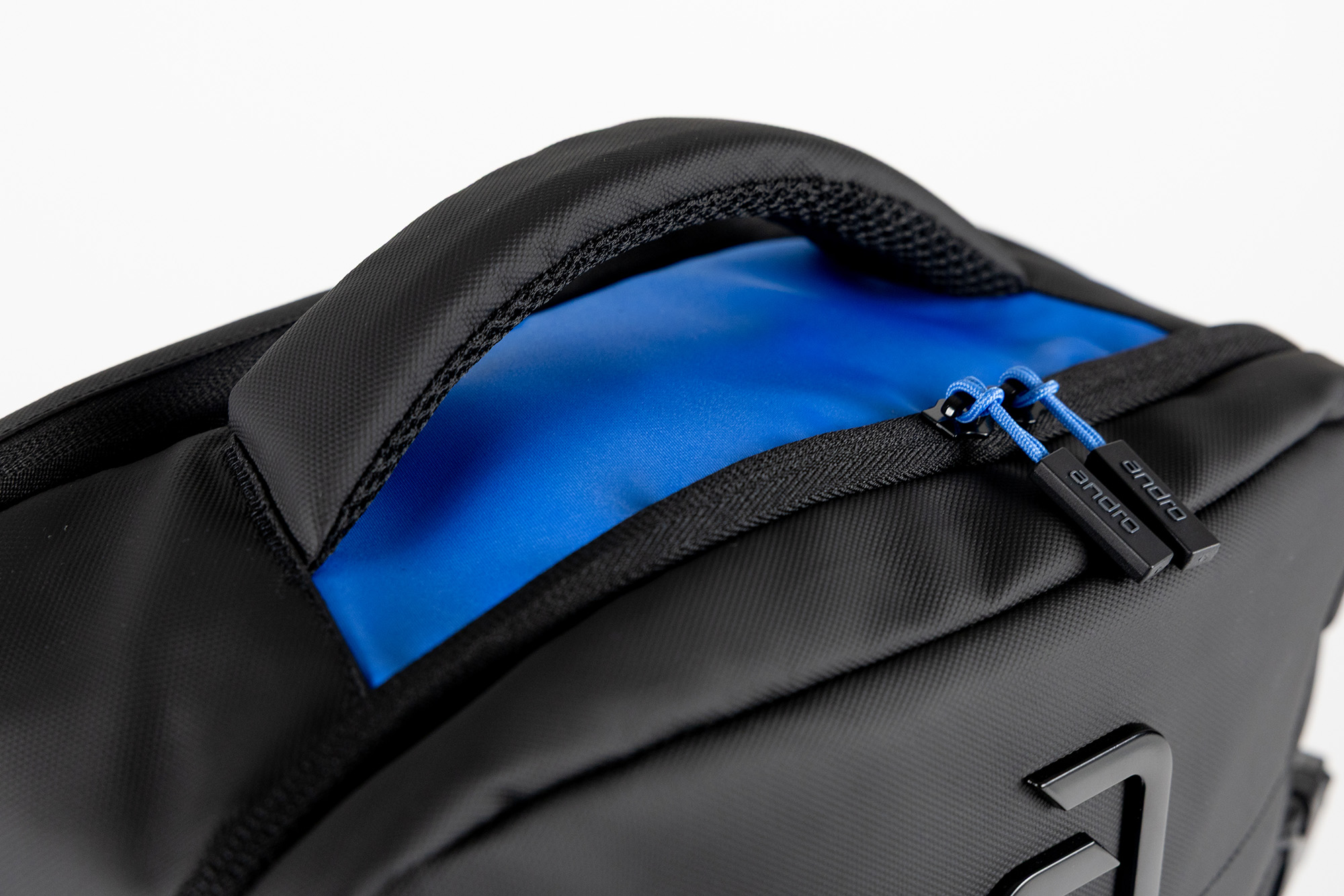 andro Rucksack Taiva blau/schwarz
